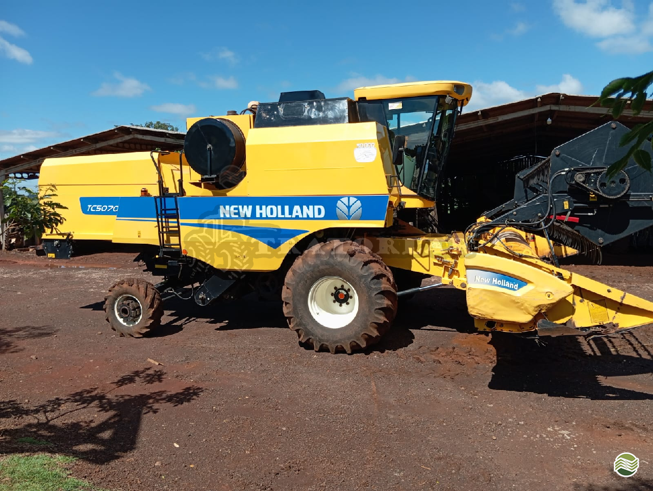 COLHEITADEIRA NEW HOLLAND TC 5070 Tratorlar LARANJEIRAS DO SUL PARANÁ PR